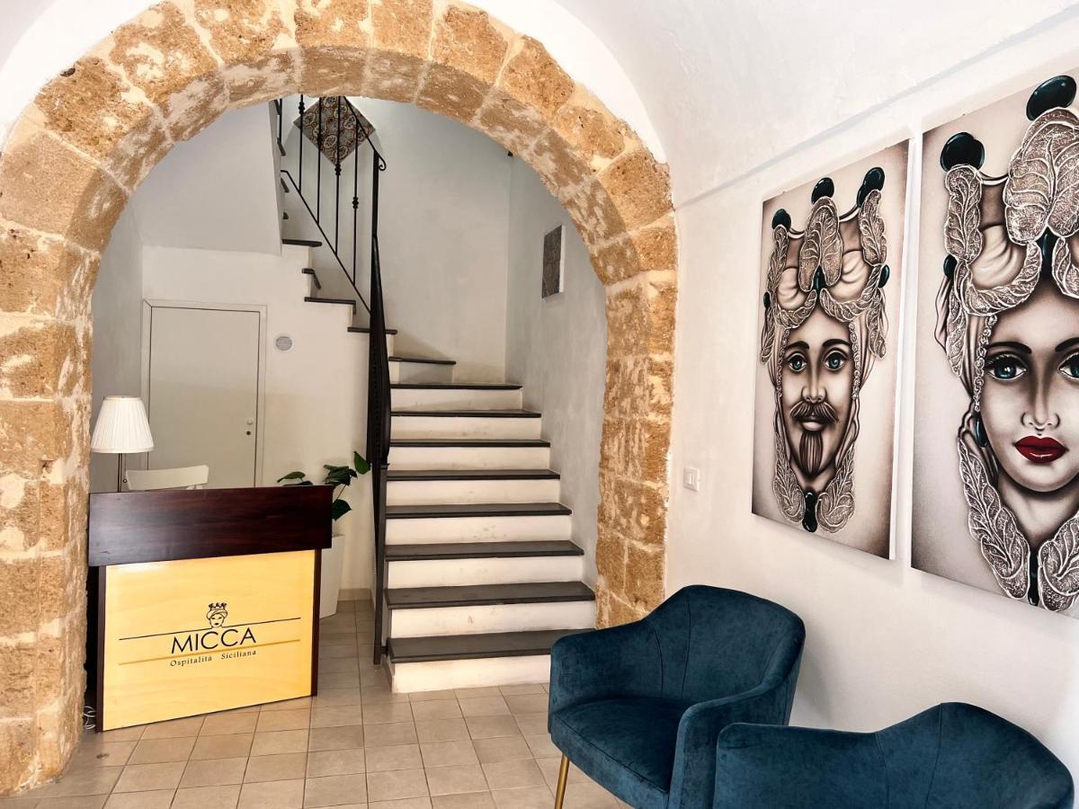 Bed and Breakfast Ospitalita Siciliana Noto Exterior foto